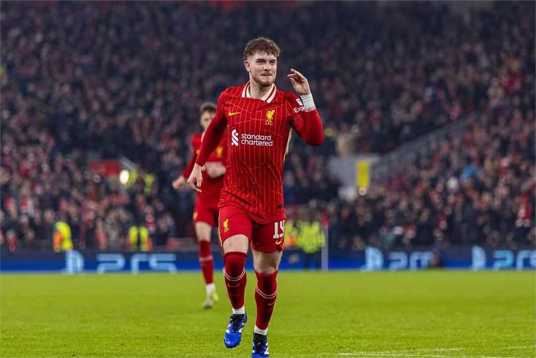 利物浦中场助攻勒沃库森，球队攻势如虹