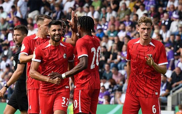 包含弗莱堡球队状态回暖，连胜三场迎来好转的词条