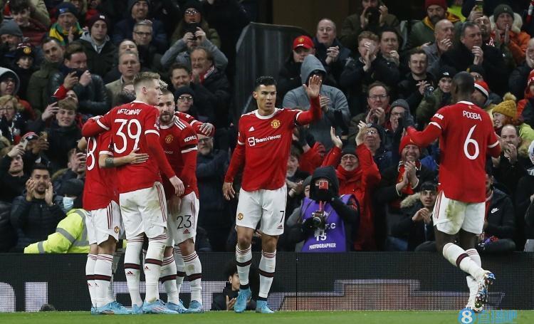 曼联在主场继续稳守领先地位