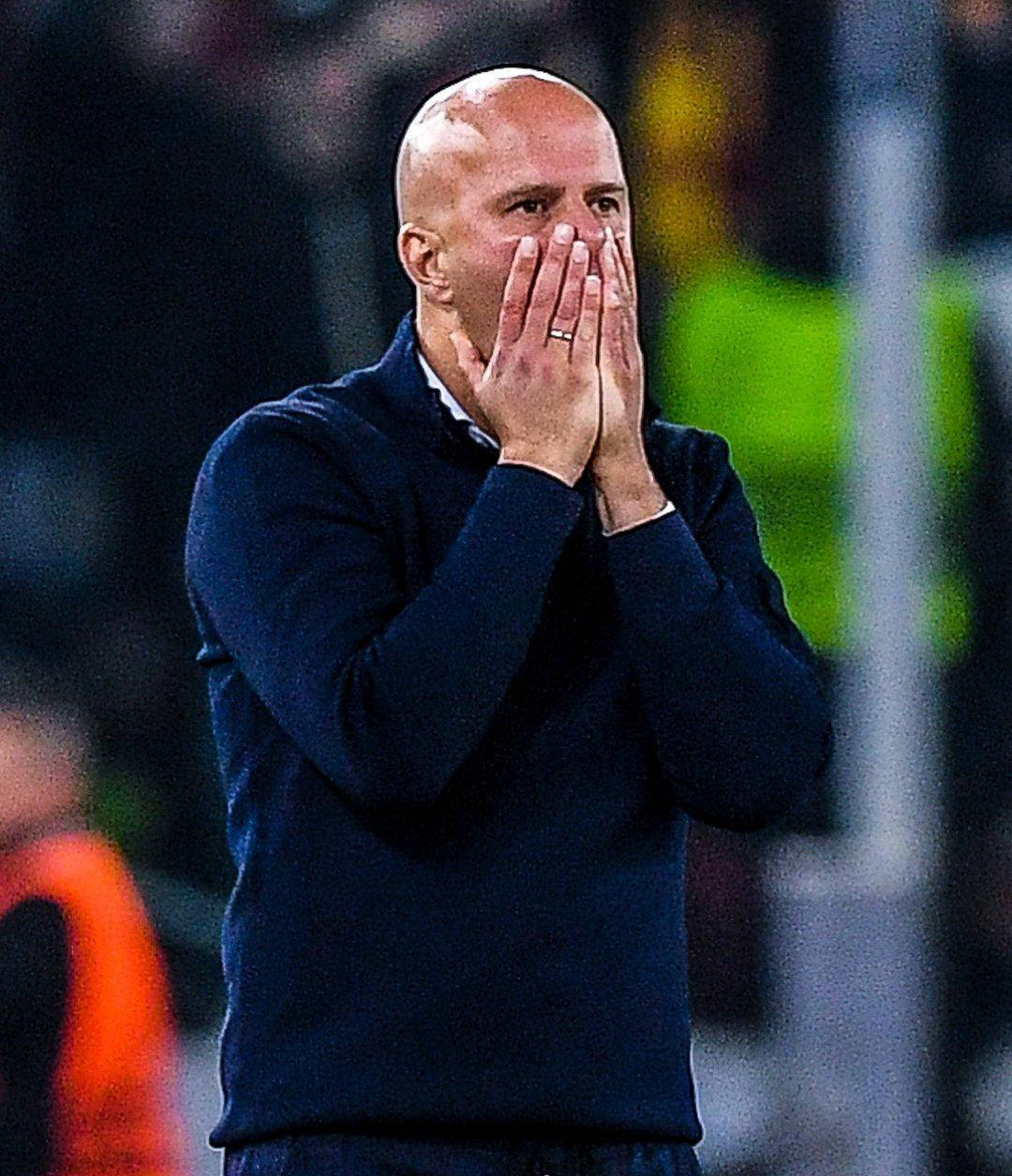 切尔西客场挫败，卫冕形势雄心受挫