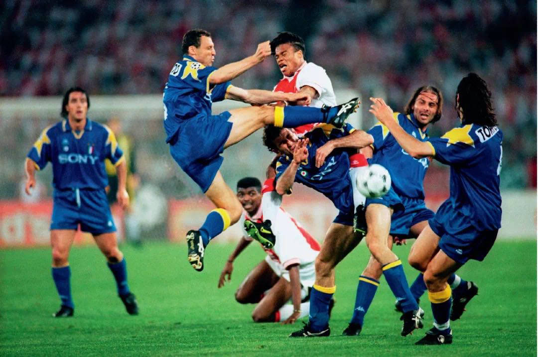 尤文图斯主场战平阿贾克斯，小组领先优势依旧的简单介绍