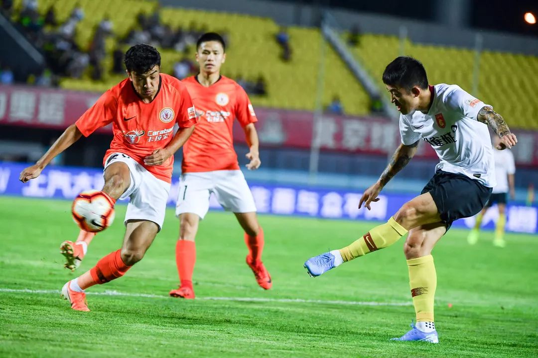 河北华夏幸福客场不敌北京人和,遭遇终结 河北华夏幸福客场不敌北京人和,遭遇终结