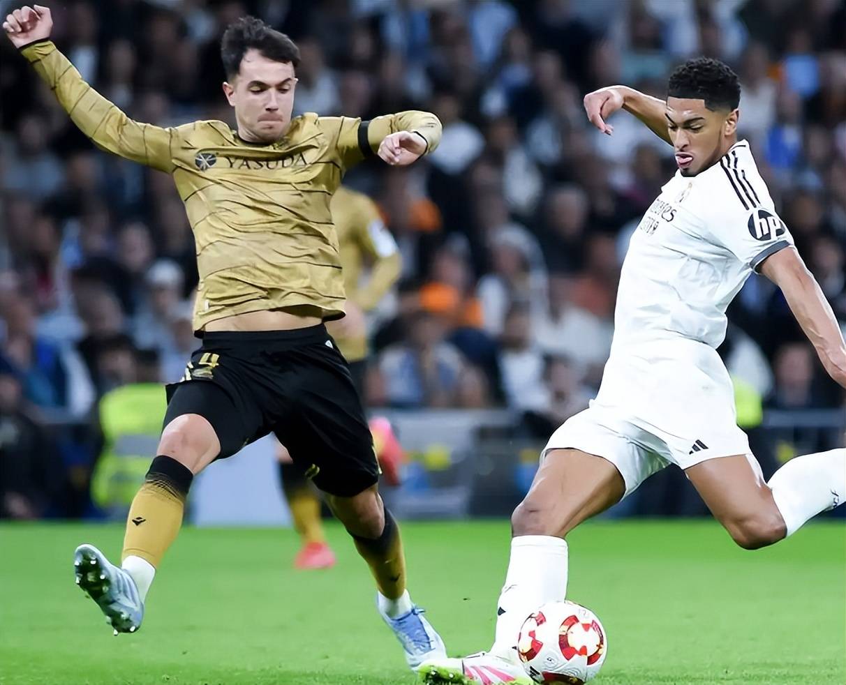 皇家社会前锋连进两球，领先优势不断扩大