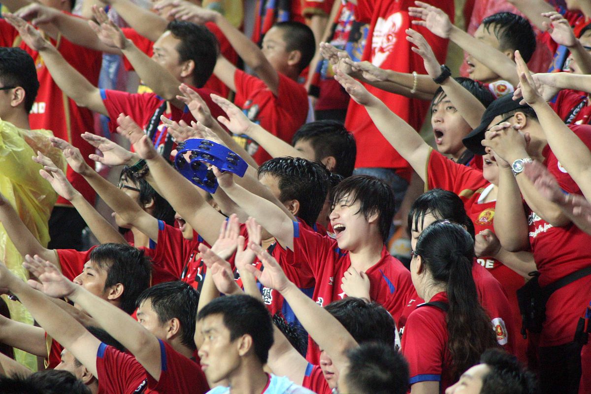 中国队在比赛中获得胜利