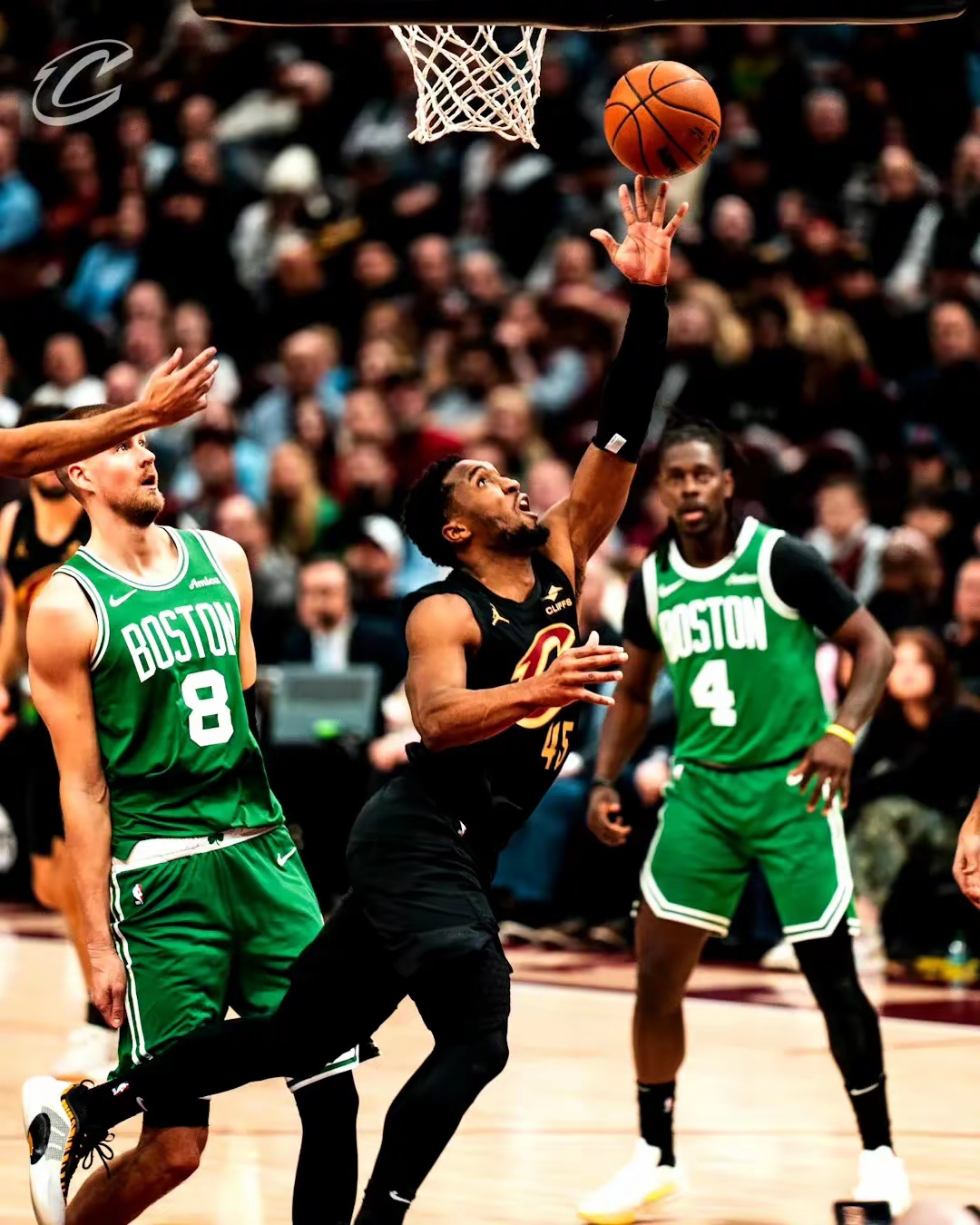 包含凯尔特人队主帅赛后发表感言，球队士气大振的词条