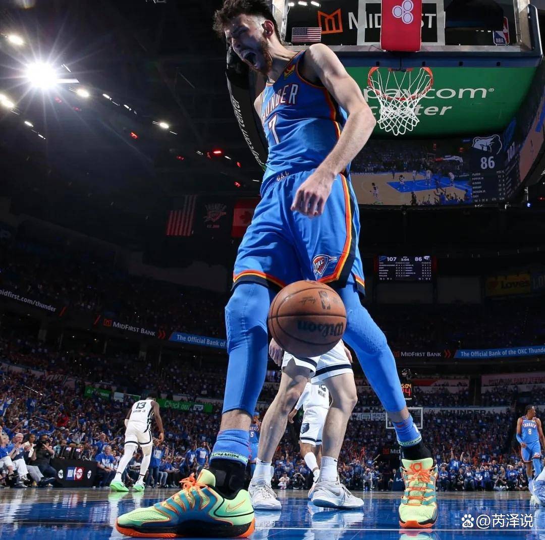 比斯利27+11，热火擒灰熊