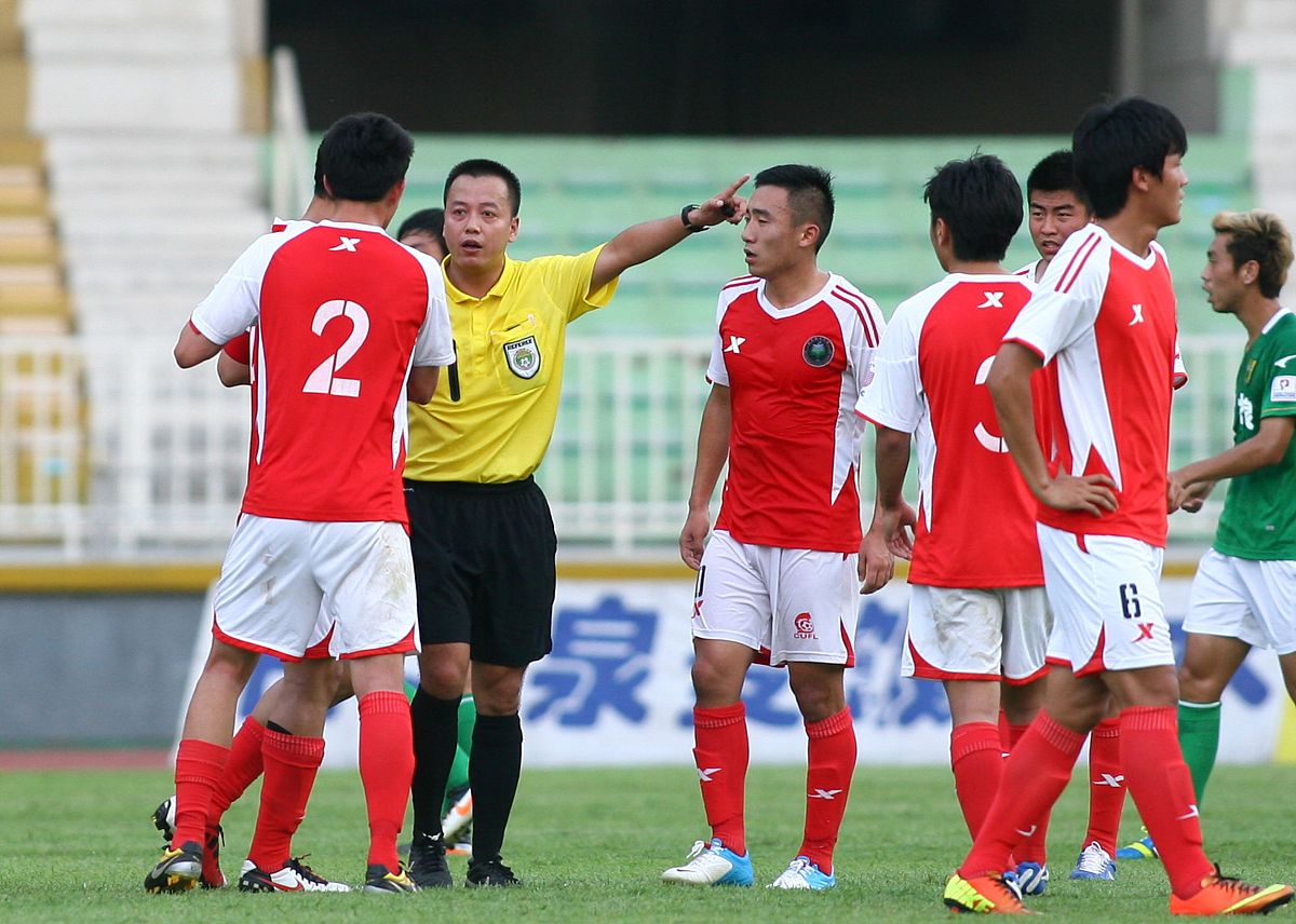 包含球队频频更换主帅，会影响球员发挥吗？的词条