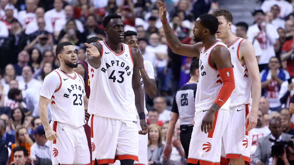 猛龙狂胜，领跑东部排名的简单介绍